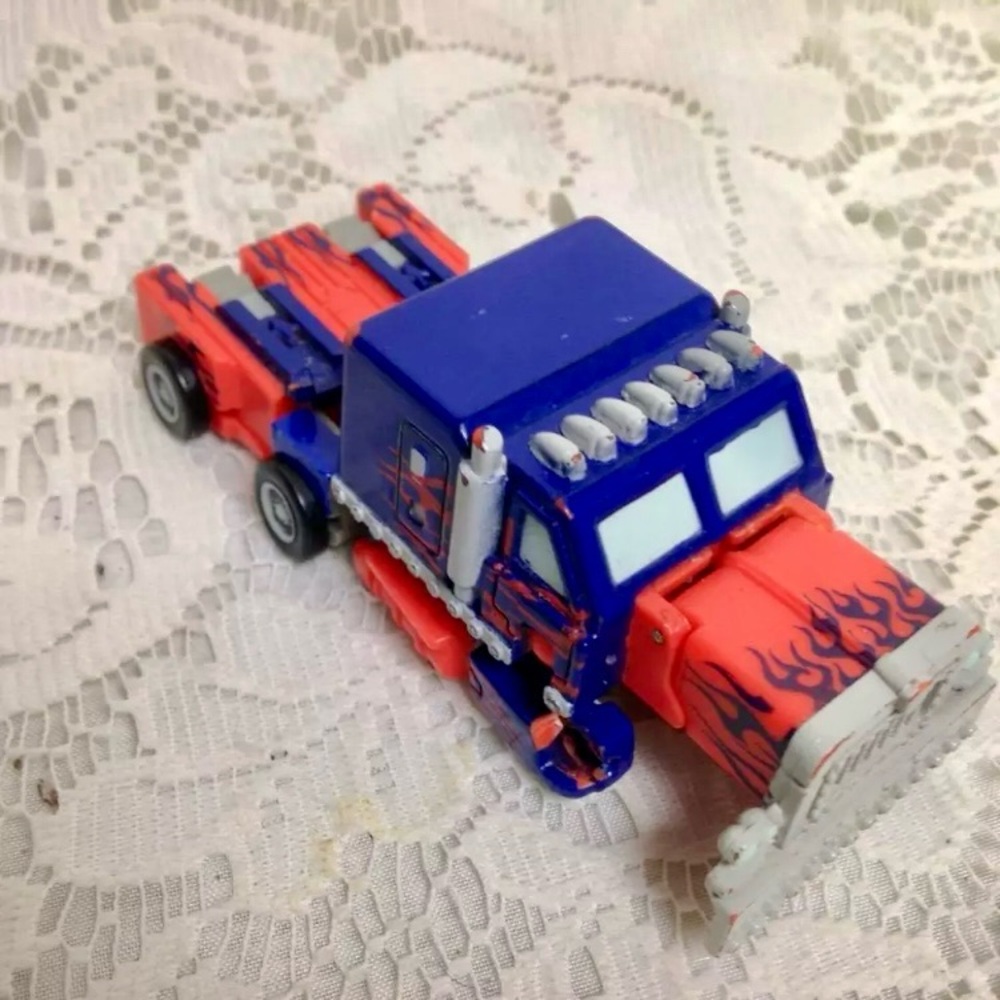 Red Van Transformer by Hasbro, Inc. 4in x 2.5 in (#08)